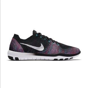 NIKE Free Focus Flyknit Women's Running Shoe